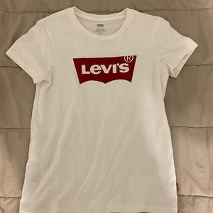 Levi’s t shirt XS
